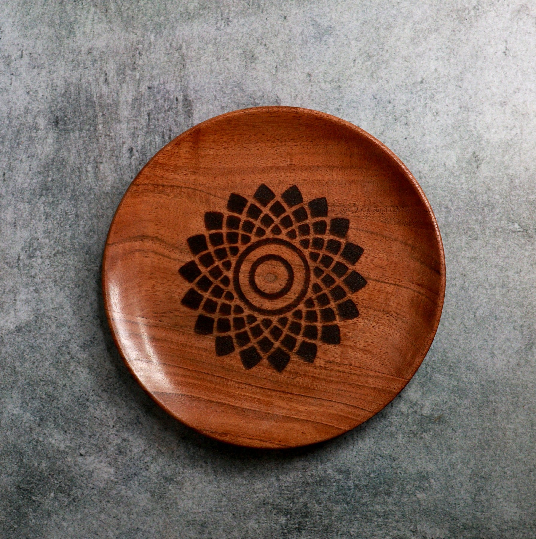 Serving wooden Tray with Burn Effect