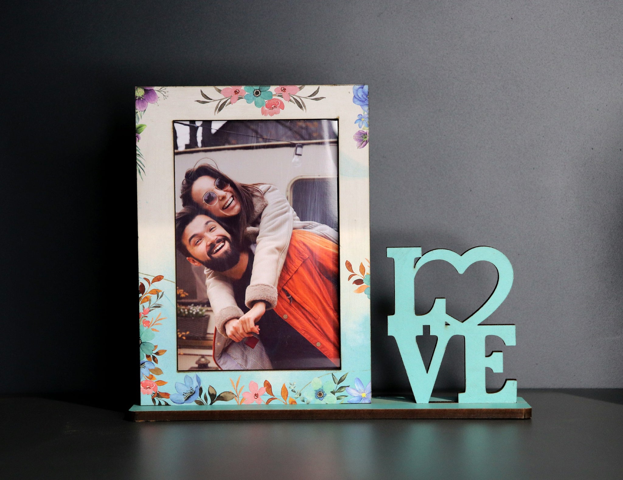 MDF Photo Frame "LOVE"