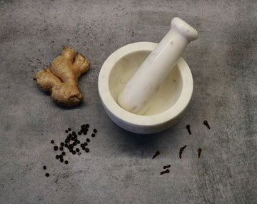 WHITE MARBLE MORTAR & PESTLE SET /KUTNI